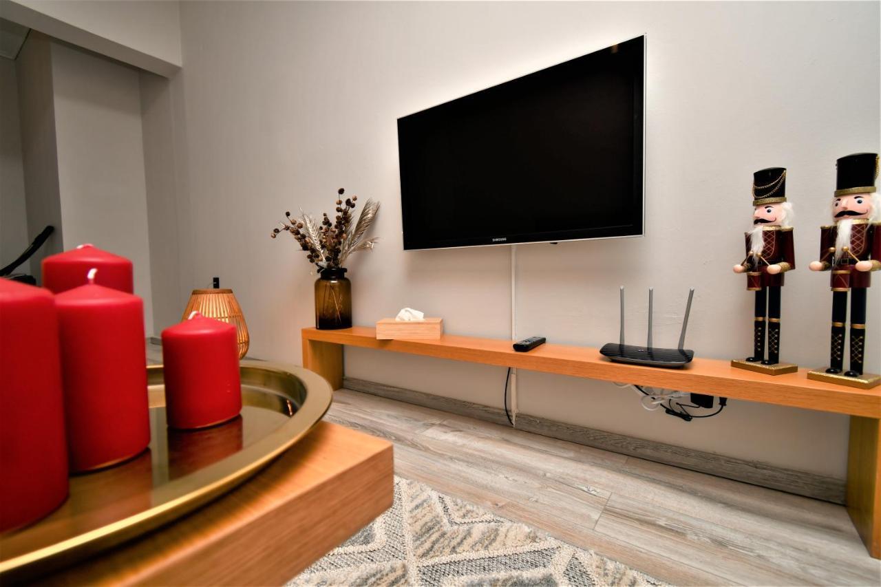 Central Cozy Apartment Ioannina Buitenkant foto